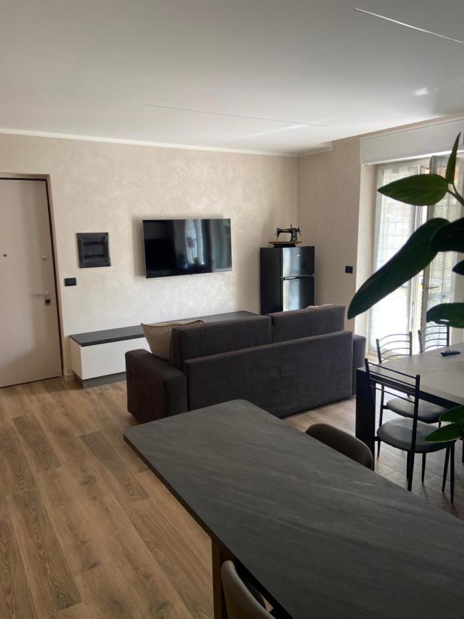La Lupa Apartment - In The Heart Of Aosta With Car Box Kültér fotó