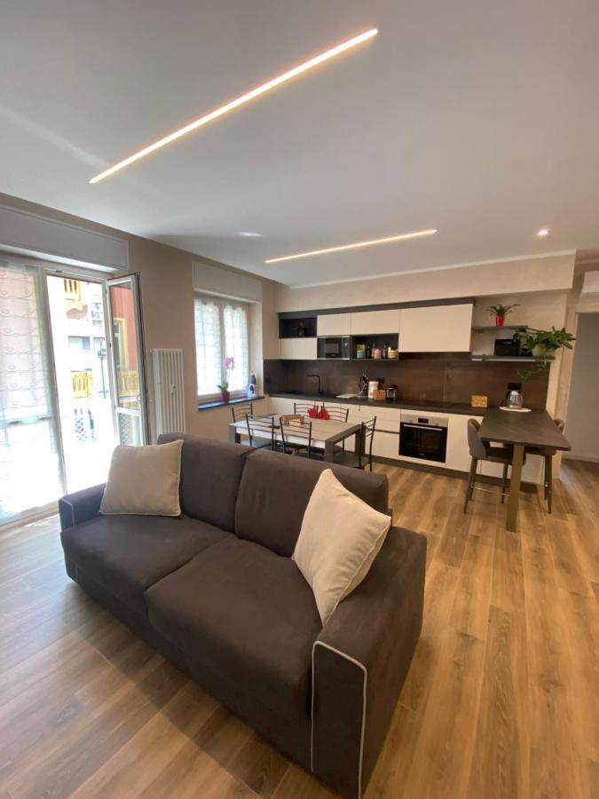 La Lupa Apartment - In The Heart Of Aosta With Car Box Kültér fotó